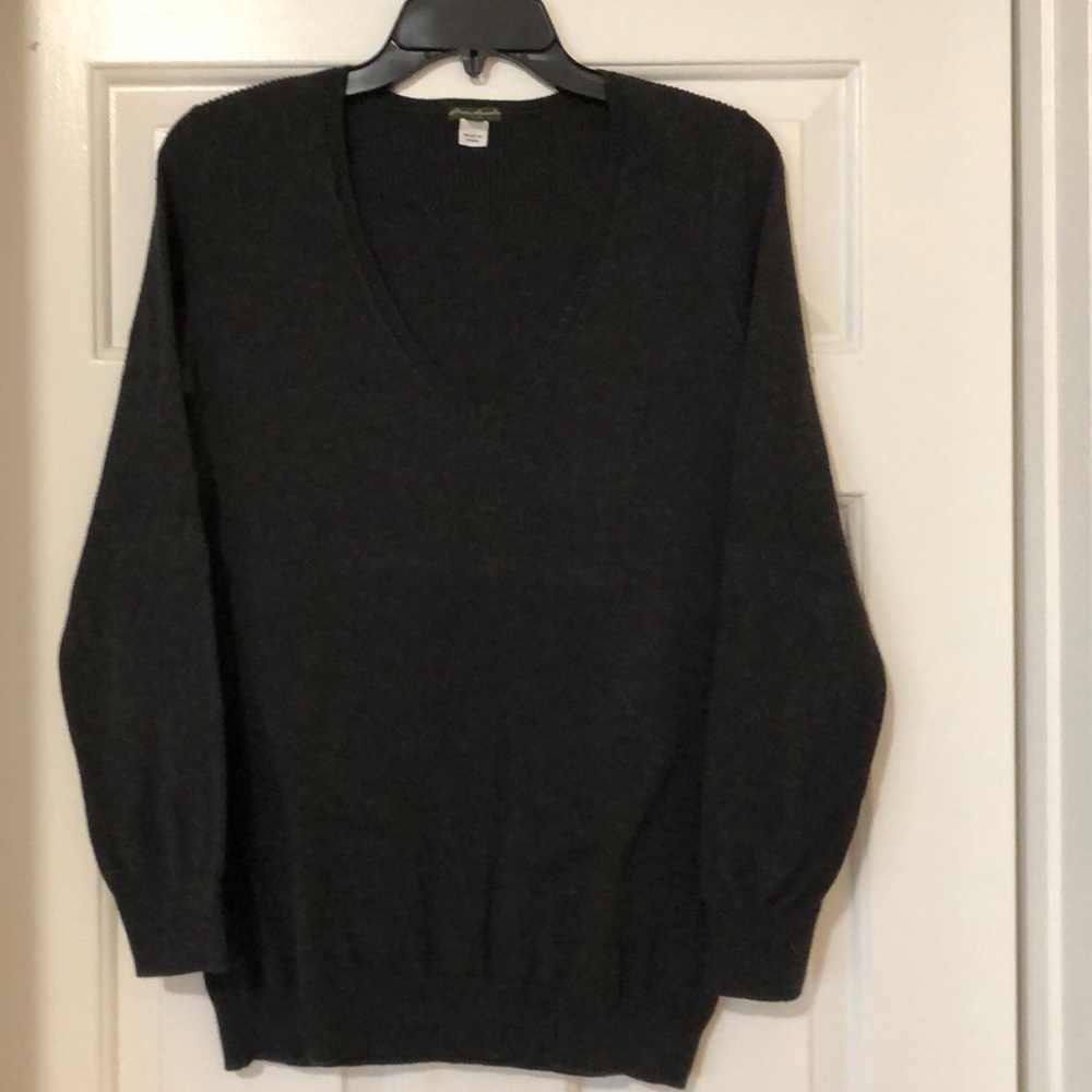 ⚜️EDDIE BAUER VNECK SWEATER ⚜️